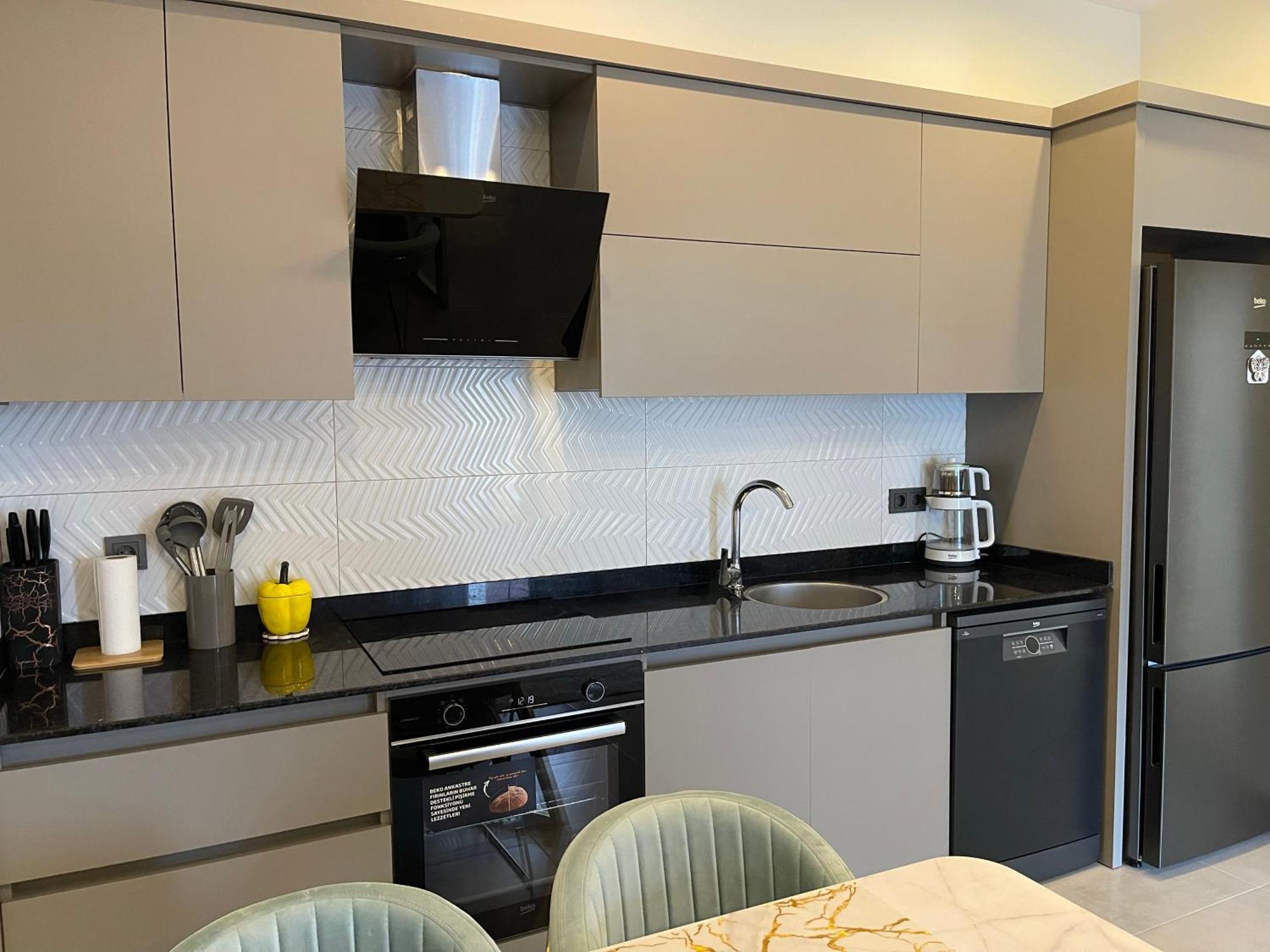 Sa Apartments! 300M To The Beach & Yekta Mall Alanya Buitenkant foto